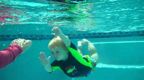 2 year old swimming lessons